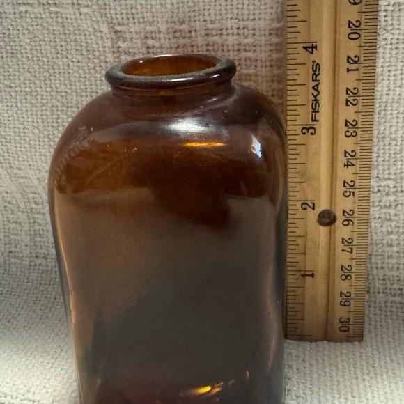 Small Amber Glass Vase - Picture 4 of 6